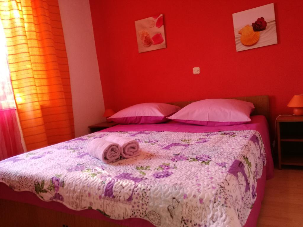 Apartments Marija Stari Grad  Buitenkant foto
