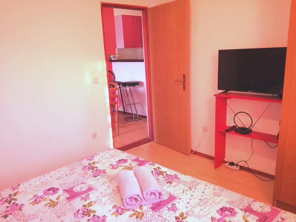 Apartments Marija Stari Grad  Buitenkant foto