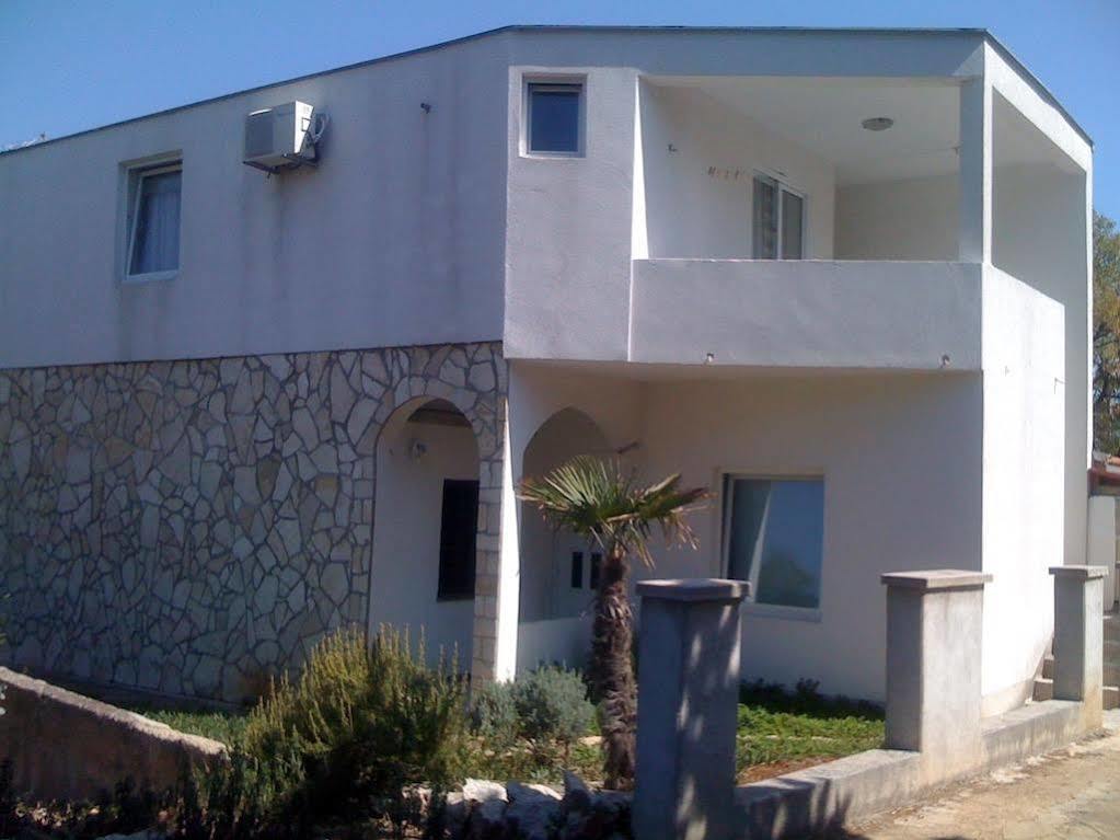Apartments Marija Stari Grad  Buitenkant foto